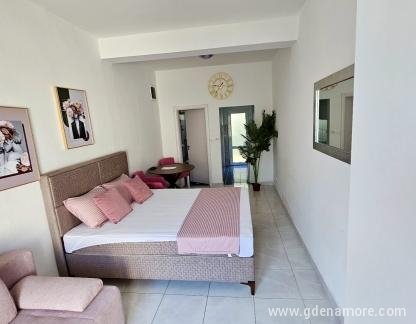 Apartments Banicevic, Purple Studio, private accommodation in city Djenović, Montenegro - IMG_3734
